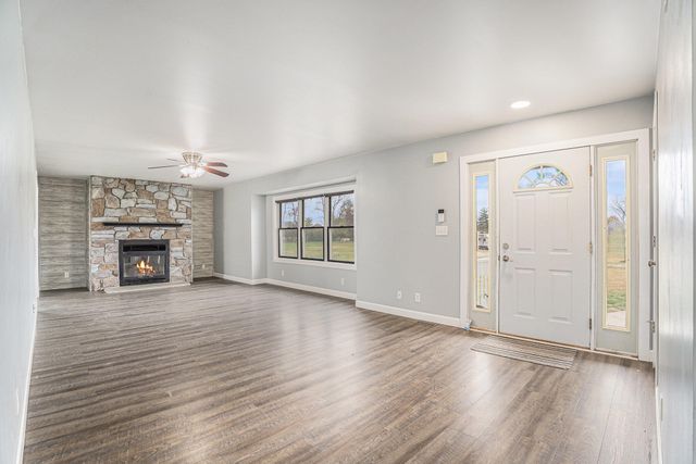 4314 W Hickory Road, Hickory Corners, MI 49060