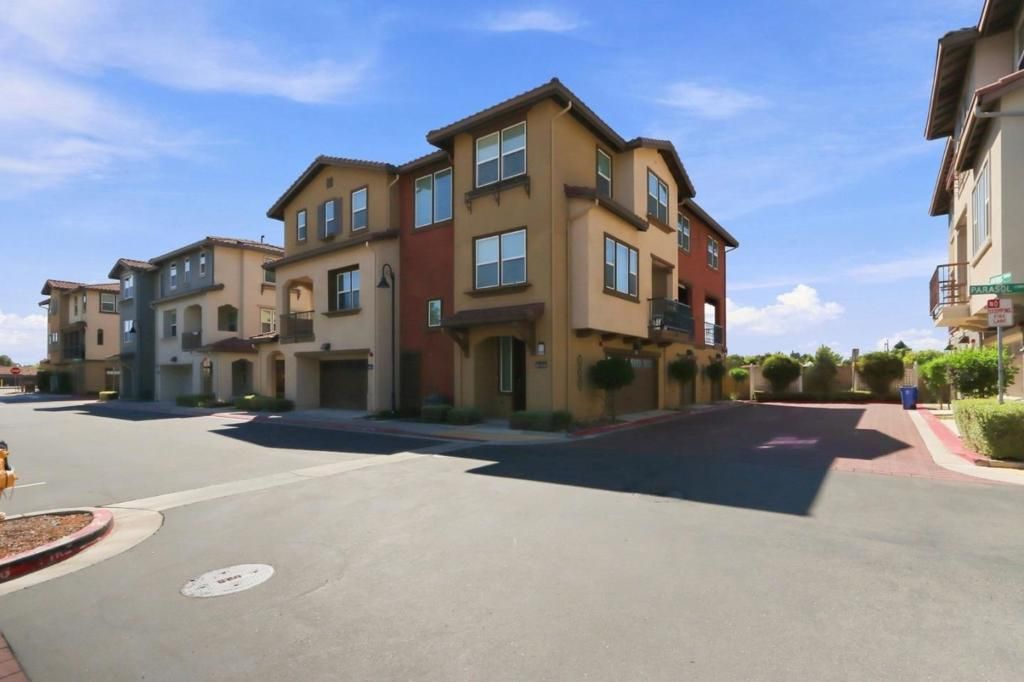 Image 33 of property listing at 34823 Awning Terrace, Fremont, CA 94555
