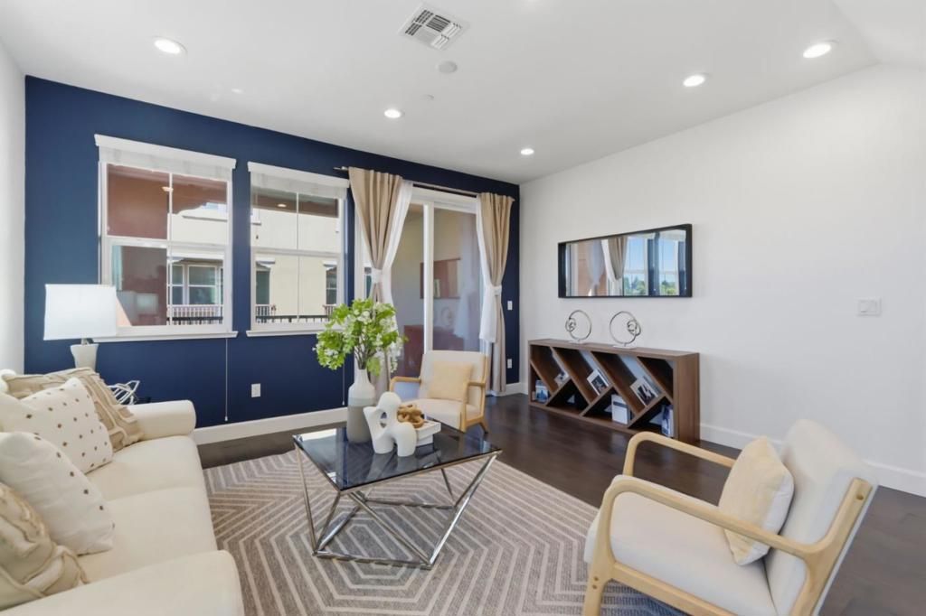 Image 5 of property listing at 34823 Awning Terrace, Fremont, CA 94555