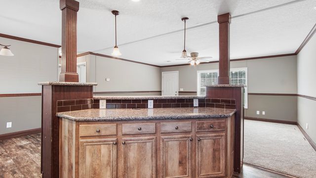 2442 Pinewood Drive, Chipley, FL 32428