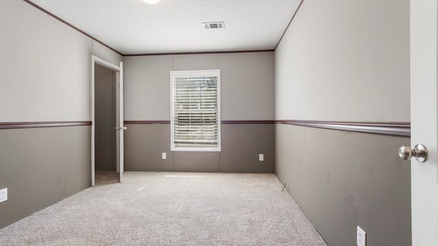 2442 Pinewood Drive, Chipley, FL 32428