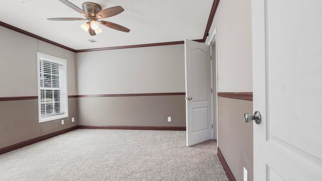 2442 Pinewood Drive, Chipley, FL 32428