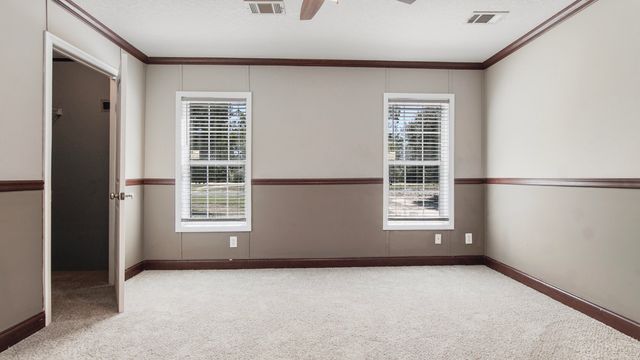 2442 Pinewood Drive, Chipley, FL 32428