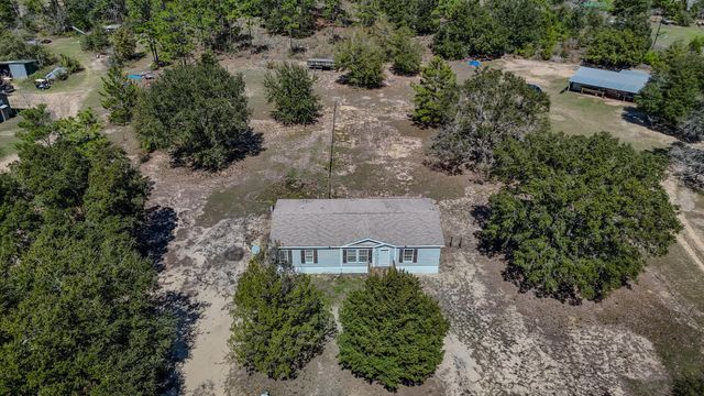 2442 Pinewood Drive, Chipley, FL 32428