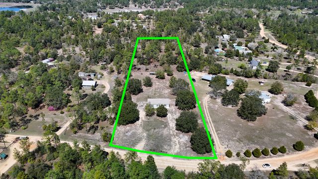 2442 Pinewood Drive, Chipley, FL 32428