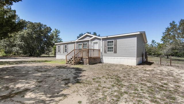 2442 Pinewood Drive, Chipley, FL 32428
