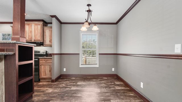 2442 Pinewood Drive, Chipley, FL 32428