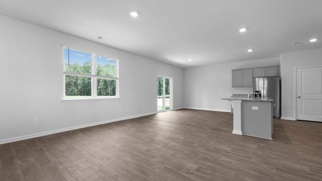 183 Bee Tree Boulevard, Summerville, SC 29486