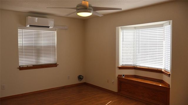 116500 S 4249 Road, Eufaula, OK 74432