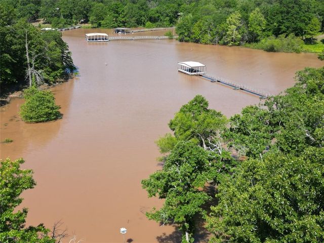 116500 S 4249 Road, Eufaula, OK 74432