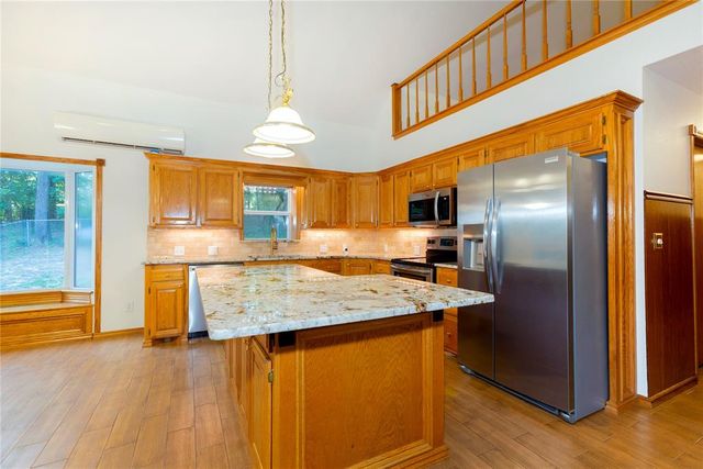 116500 S 4249 Road, Eufaula, OK 74432