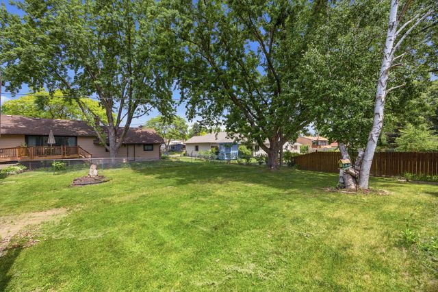 48 Winthrop Street N, Saint Paul, MN 55119