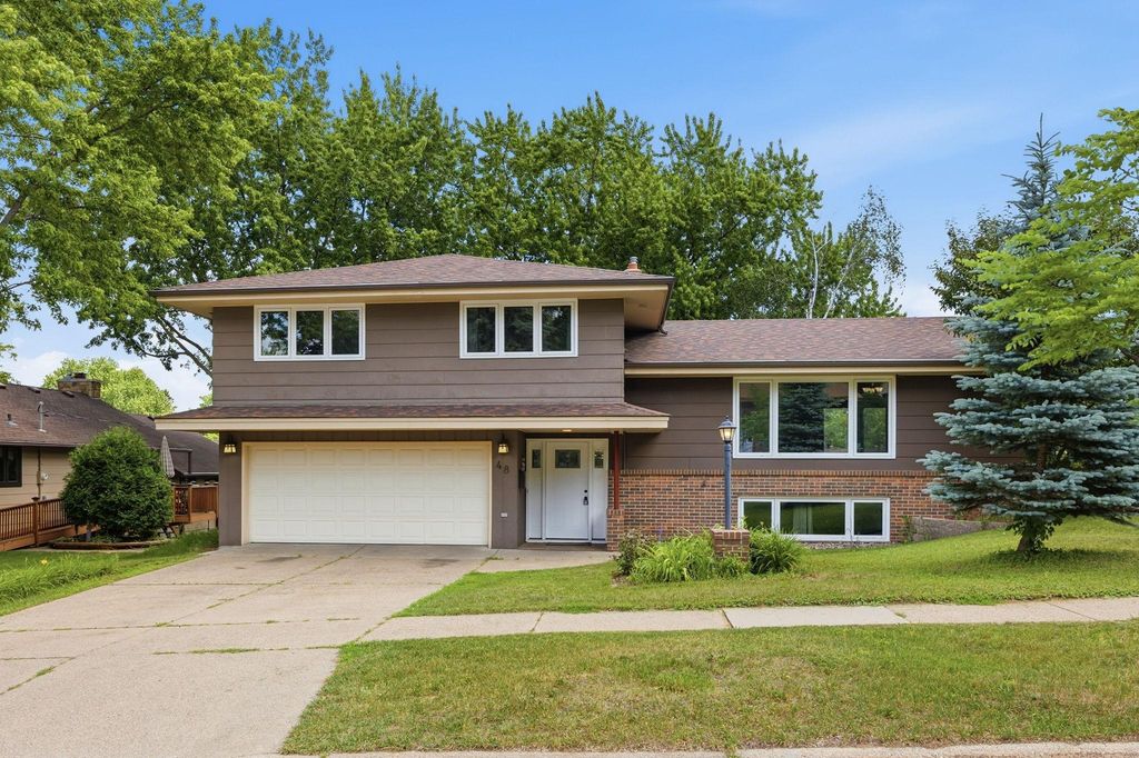 48 Winthrop Street N, Saint Paul, MN 55119