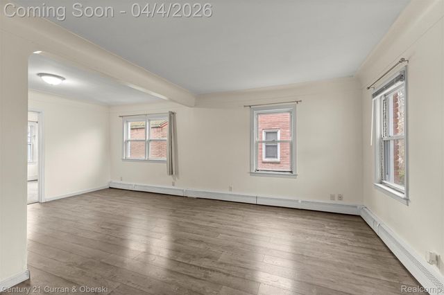 23020 Albion Avenue, Farmington Hills, MI 48336