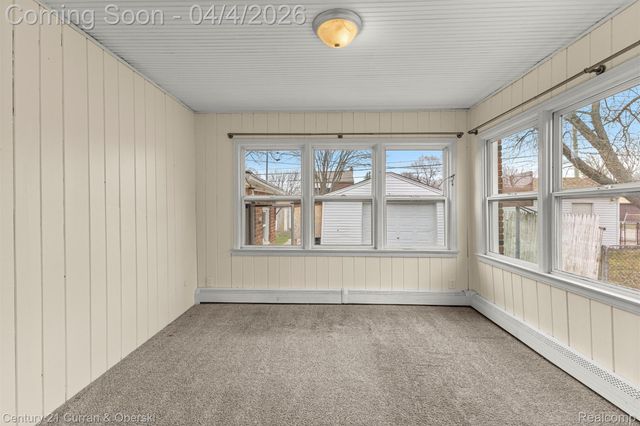 23020 Albion Avenue, Farmington Hills, MI 48336