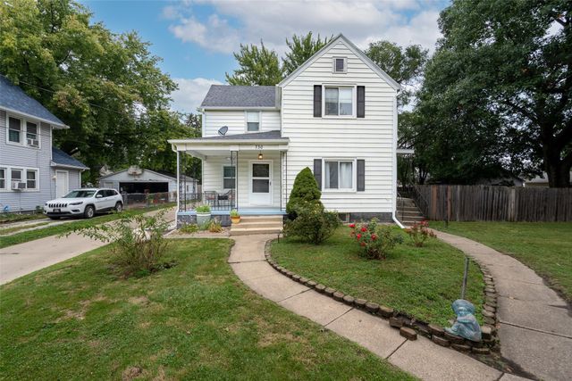 730 Arthur Avenue, Des Moines, IA 50316