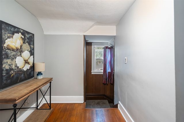 730 Arthur Avenue, Des Moines, IA 50316