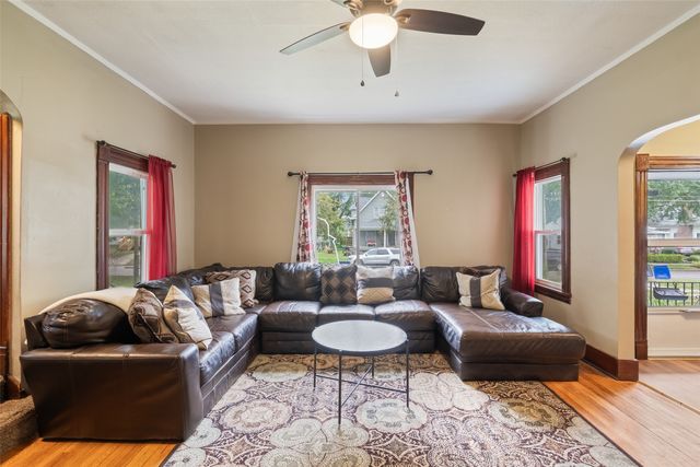 730 Arthur Avenue, Des Moines, IA 50316