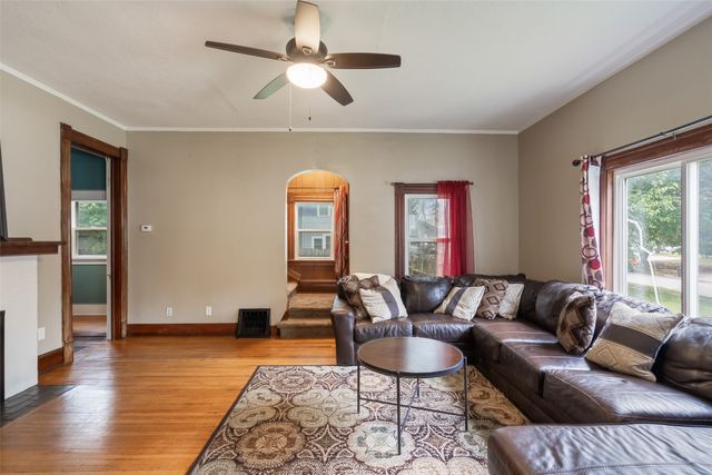 730 Arthur Avenue, Des Moines, IA 50316