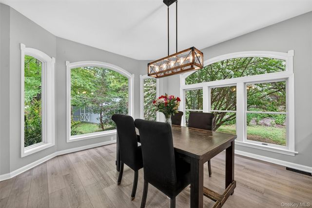 2 Scandell Court, Tomkins Cove, NY 10986