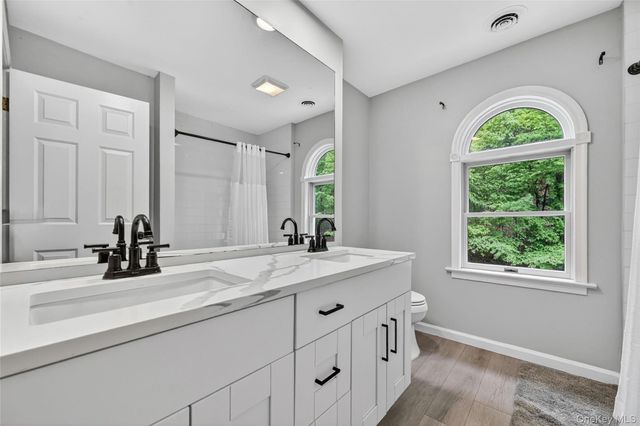 2 Scandell Court, Tomkins Cove, NY 10986