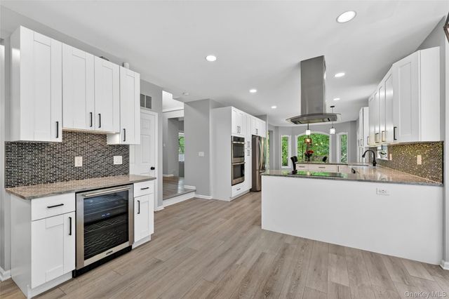 2 Scandell Court, Tomkins Cove, NY 10986