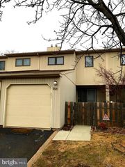 2104 SENECA RUN, Ambler, PA 19002