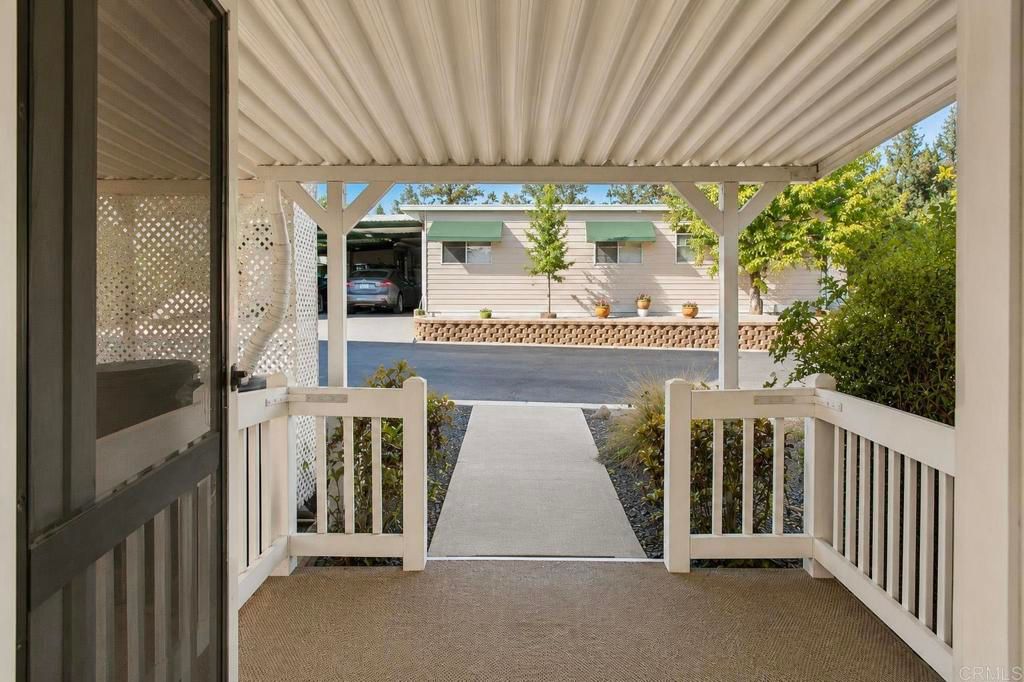 18218 Paradise Mountain Road 127, Valley Center, CA 92082 — photo 3