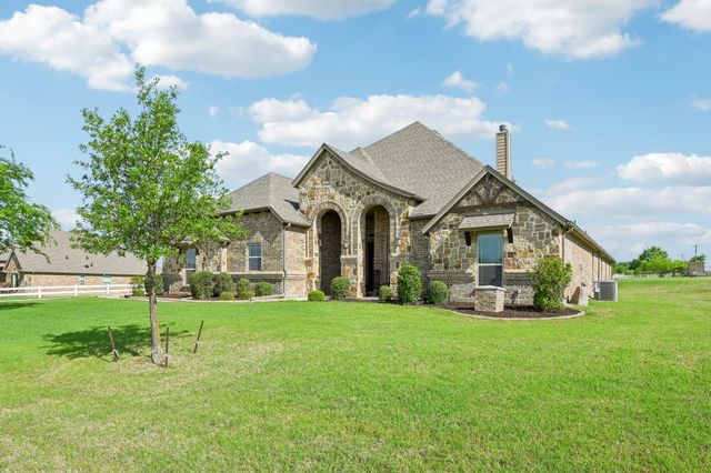 100 Pack Saddle Trail, Weatherford, TX 76088