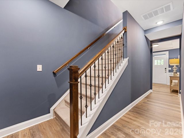 2314 Creekmere Lane, Charlotte, NC 28262