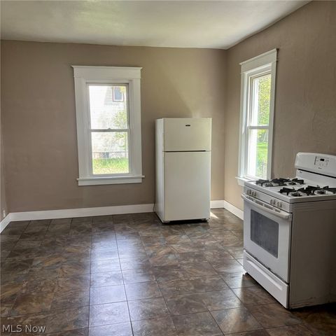 1629 Manhattan Avenue, Youngstown, OH 44509