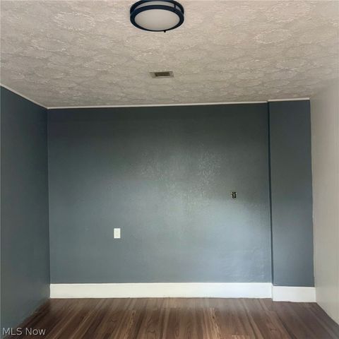 1629 Manhattan Avenue, Youngstown, OH 44509