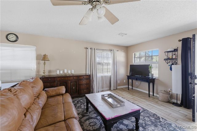 1166 SE 44th Avenue, Ocala, FL 34471