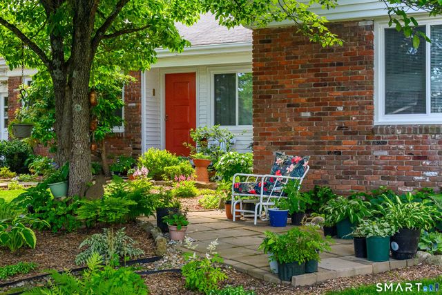 16 Jotham Road, New Milford, CT 06776