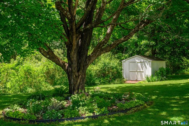 16 Jotham Road, New Milford, CT 06776