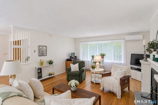 16 Jotham Road, New Milford, CT 06776