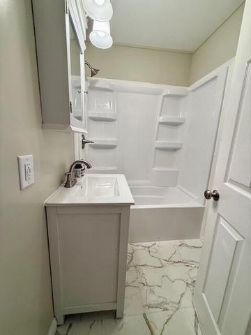 1808 Mc Ilwraith Street, Muskegon, MI 49442