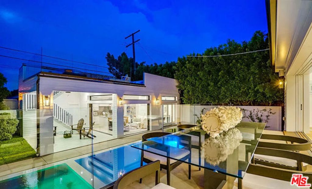 1524 N Sierra Bonita Avenue, Los Angeles, CA 90046