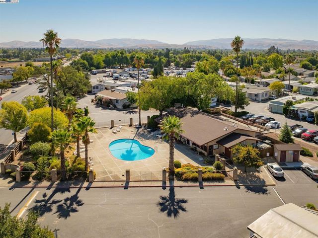 1240 Via Jose 96, Livermore, CA 94551