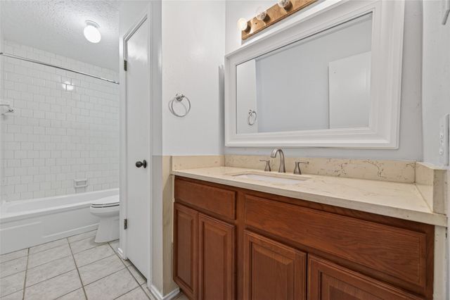 21315 Meadowhill Drive, Spring, TX 77388