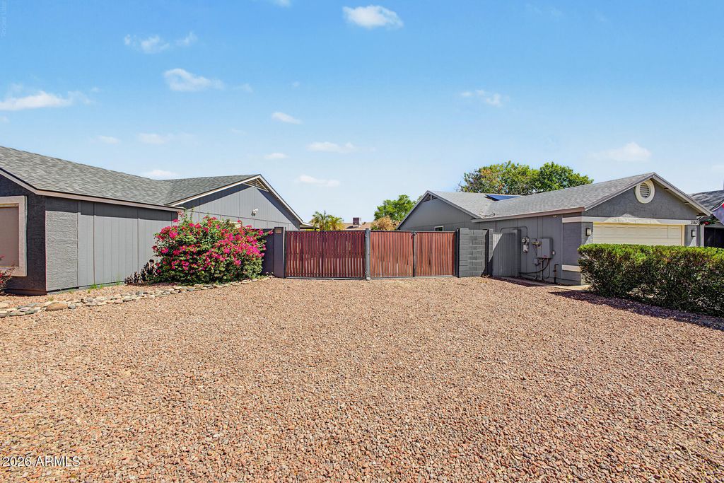 22627 N 31ST Avenue, Phoenix, AZ 85027 — photo 2