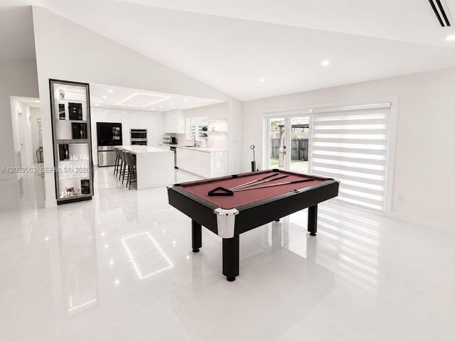15690 SW 153rd Ct, Miami, FL 33187