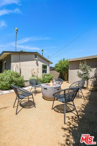 17150 Cantlay Street, Los Angeles, CA 91406