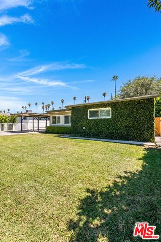 17150 Cantlay Street, Los Angeles, CA 91406