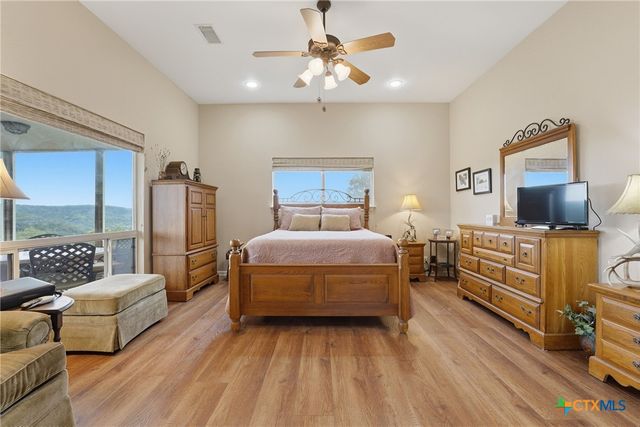 2522 Summit Drive, New Braunfels, TX 78132