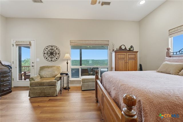 2522 Summit Drive, New Braunfels, TX 78132