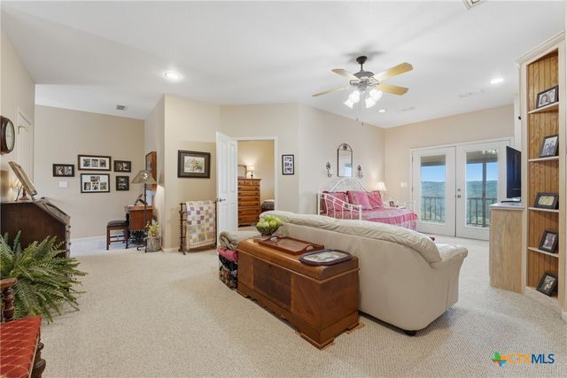 2522 Summit Drive, New Braunfels, TX 78132