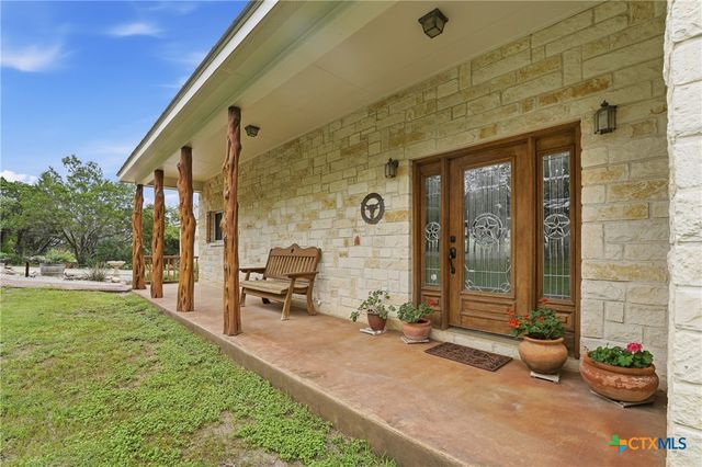 2522 Summit Drive, New Braunfels, TX 78132