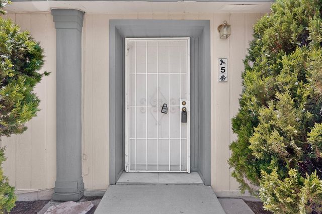 5 Avenida De Mesa Verde Loop, Rio Communities, NM 87002