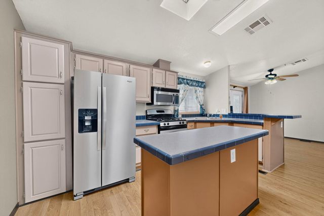 5 Avenida De Mesa Verde Loop, Rio Communities, NM 87002